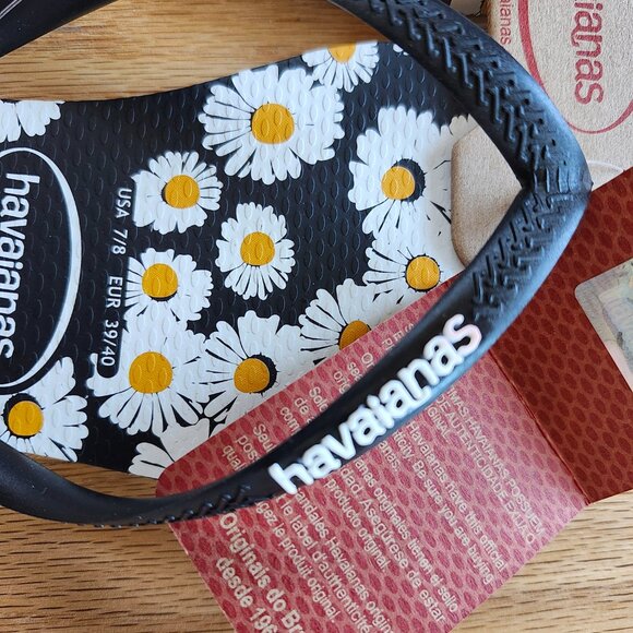 Havaianas Womens Shoes NWT Size 7/8 Slim Daisy White, Black Floral - Picture 4 of 5